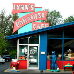 Lynn's Paradise Cafe