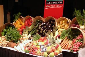Produce station